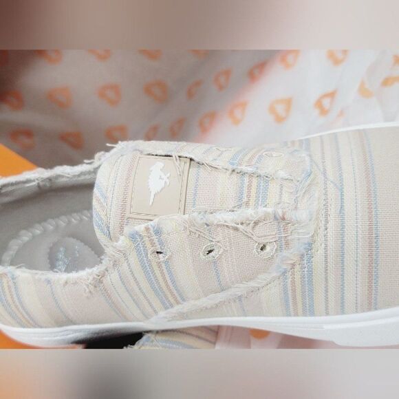 Rocket Dog Women's Size 8.5M Natural Afina Rumney Stripe Cotton Slip-on Sneakers - Picture 3 of 7